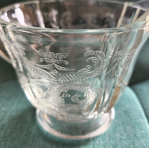 Indiana Glass Recollection Clear Glass Creamers set of two - Picture 6 of 10